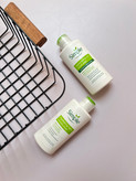آبرسان و مرطوب کننده سیمپل Simple Hydrating Moisturizer در دو مدل لایت (Light) و ریچ (Rich) حجم 125 میل