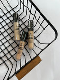 کانسیلر مایع گابرینی (Gabrini Liquid Concealer) با فرمول سبک و حرفهای